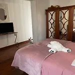 Chambres D Hote Chez Catherve Bed & Breakfast