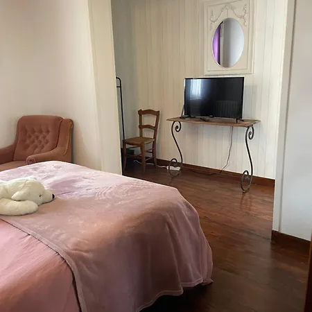 Bed & Breakfast 32 Parc Des Sports Chez Catherve *